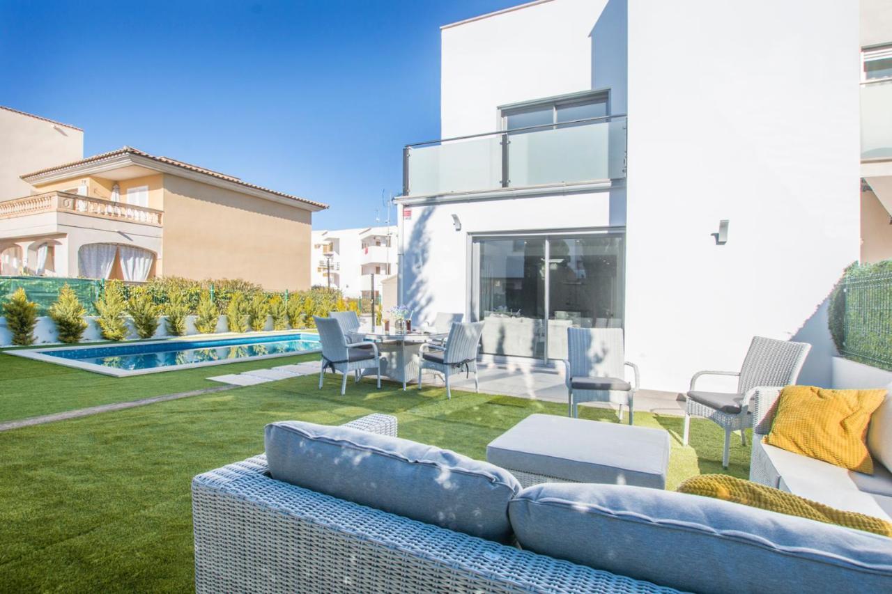 Acacias Villa Alcudia  Exteriör bild